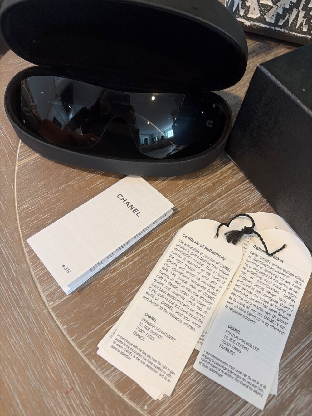 CHANEL sunglasses - Picture 3 of 12